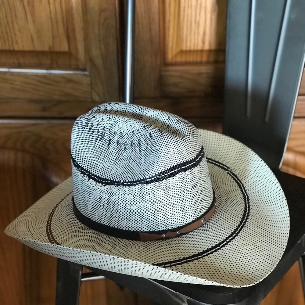 Western hat - Picture 2 of 3
